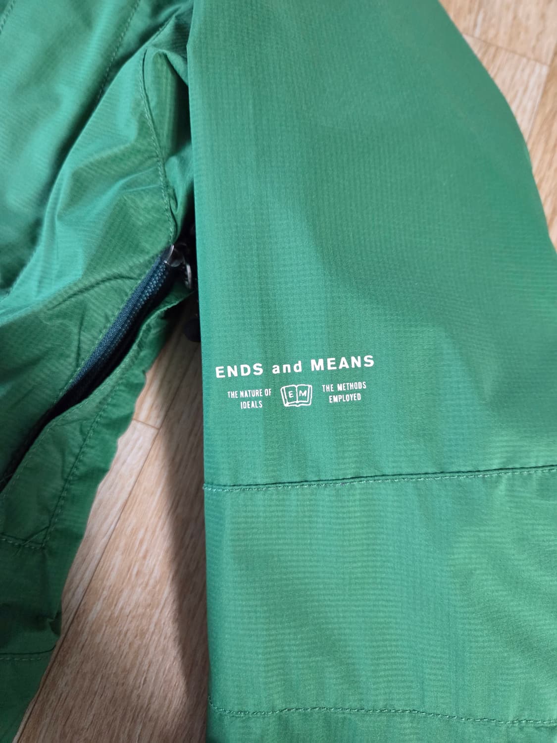 엔즈앤드민즈 마운틴파카 L 사이즈 / ENDS and MEANS 상품이미지4