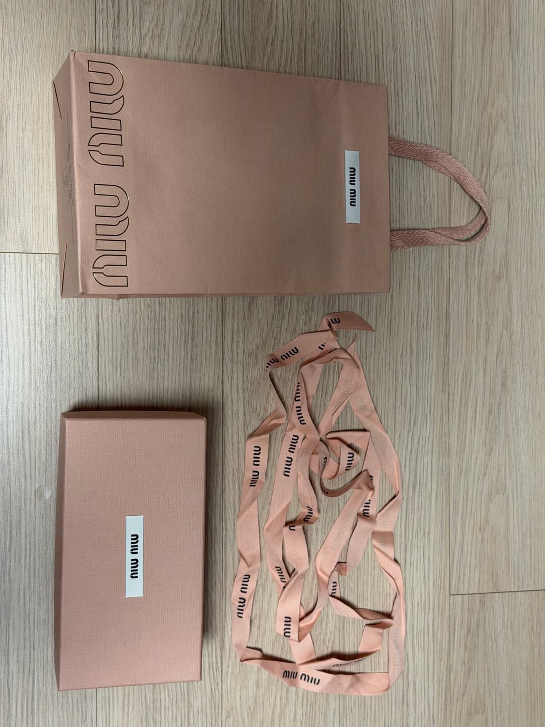 미우미우 리가드 선글라스 스퀘어 블랙 상품이미지7