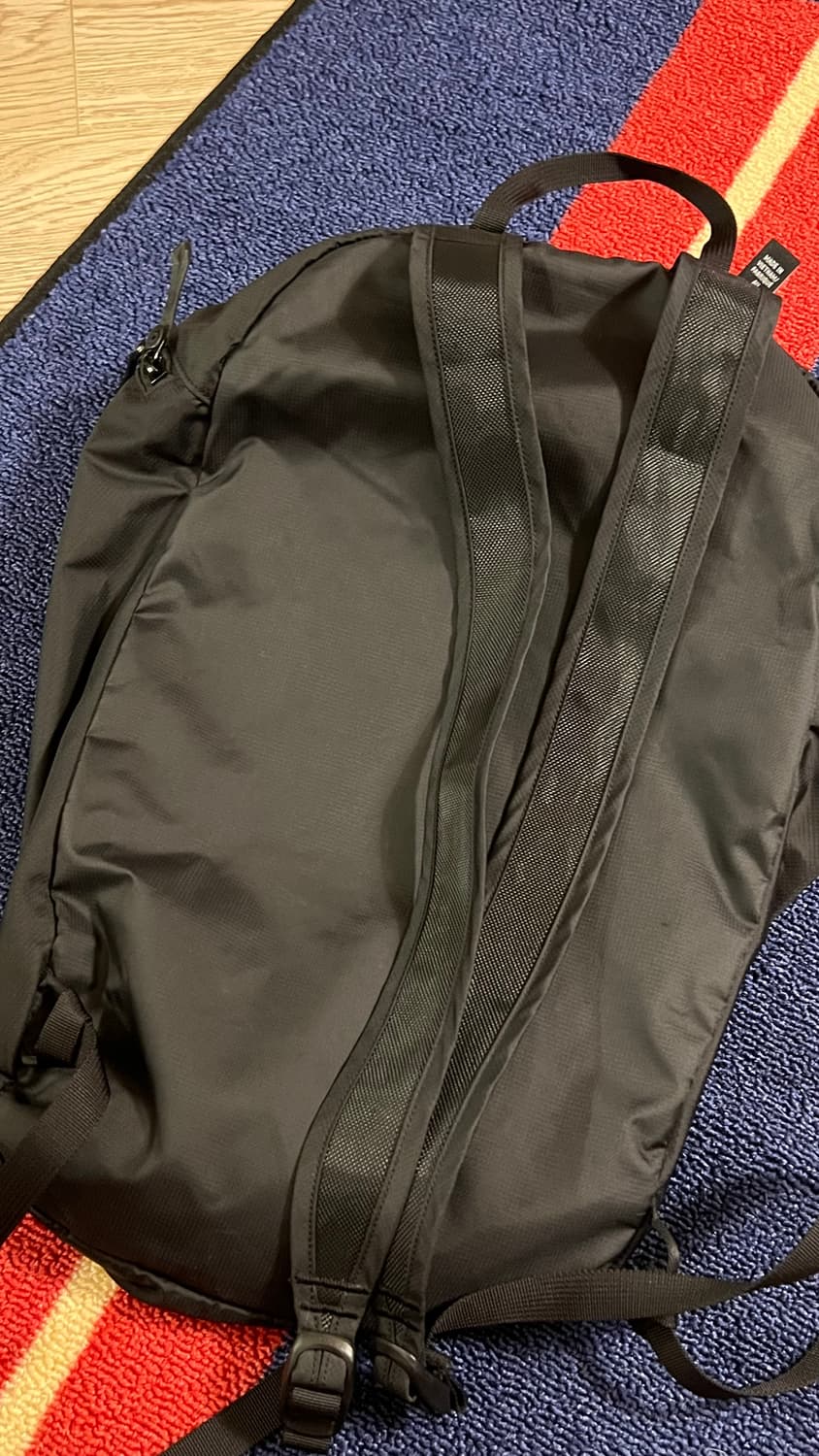 아크테릭스 헬리아드 15 블랙 상품이미지3