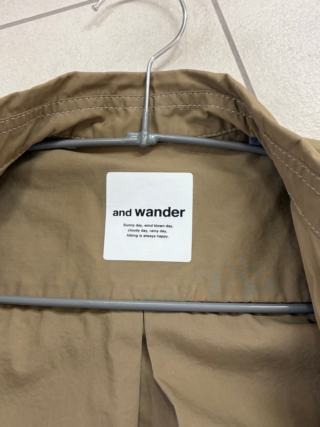 앤드원더 멀티포켓 셔츠 카키 상품이미지5