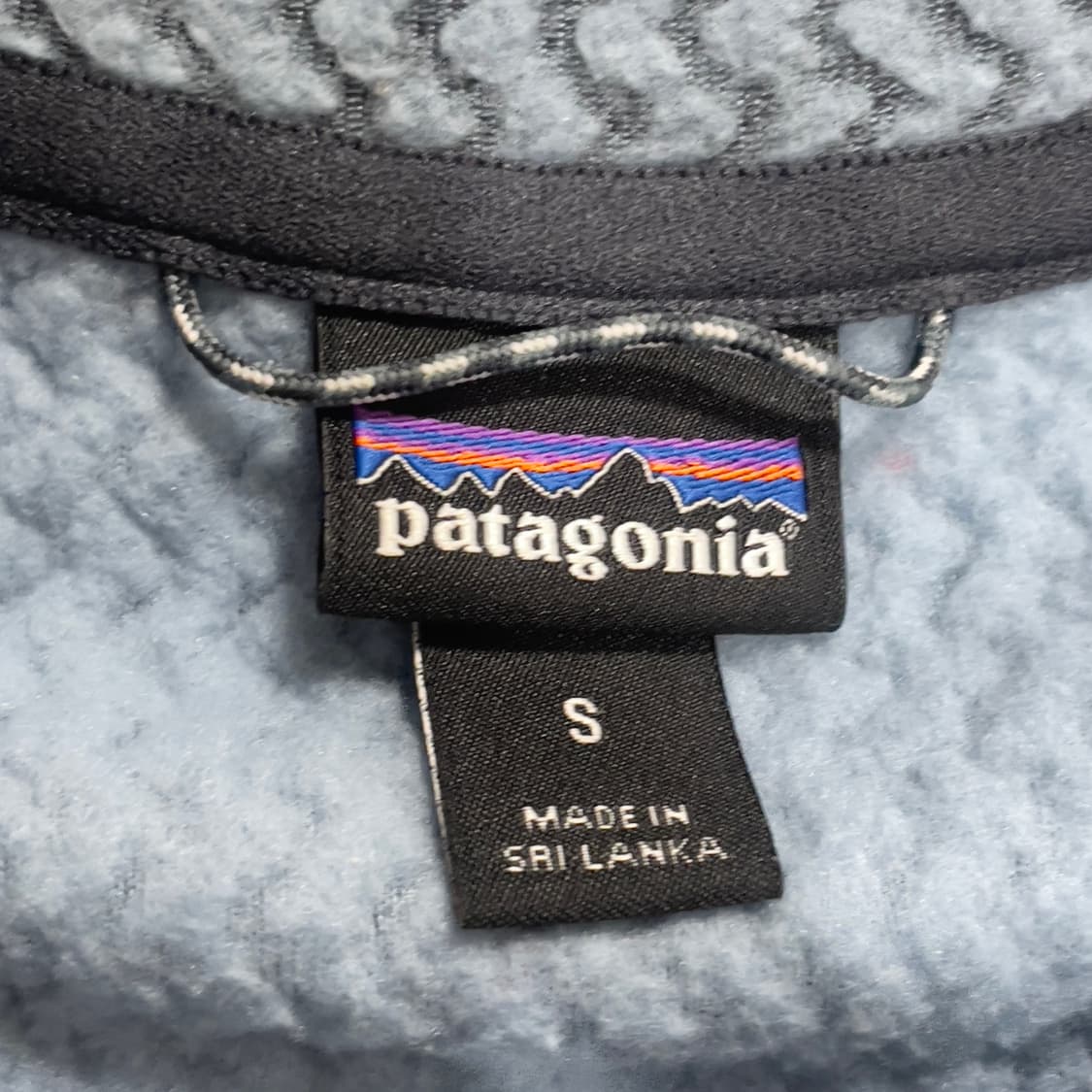 파타고니아 r1 에어크루넥 긴팔티 하늘색 후리스 상품이미지3