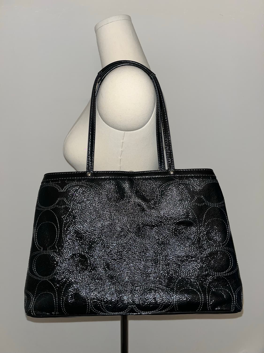 Coach White Stitch Shoulder Bag 상품이미지7