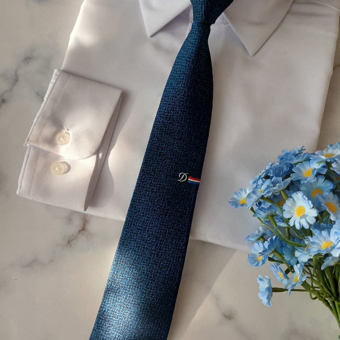 듀퐁 실크 네이비 로고 포인트 넥타이 8.2cm A+등급 A19276
 상품이미지5