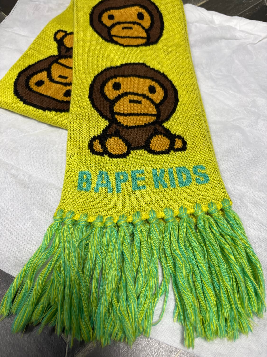 베이프 베이비마일로 니트 머플러 목도리 상품이미지3