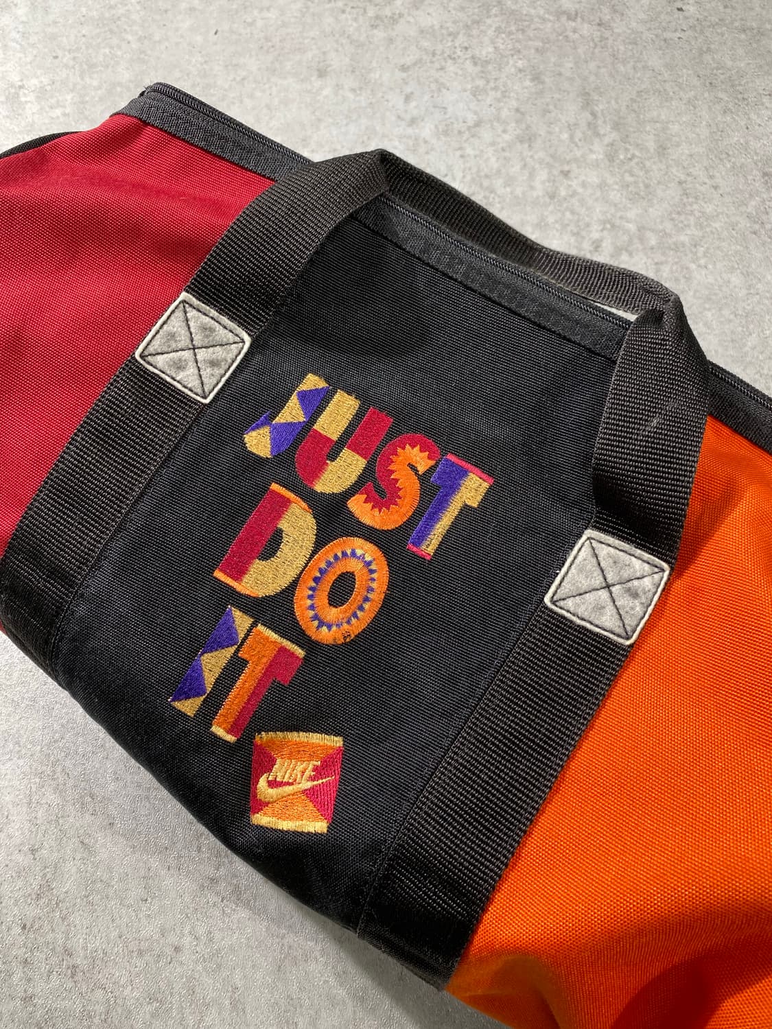 [45*35] 90s Nike 나이키 삼나 스포츠 올드스쿨 더플백 상품이미지2