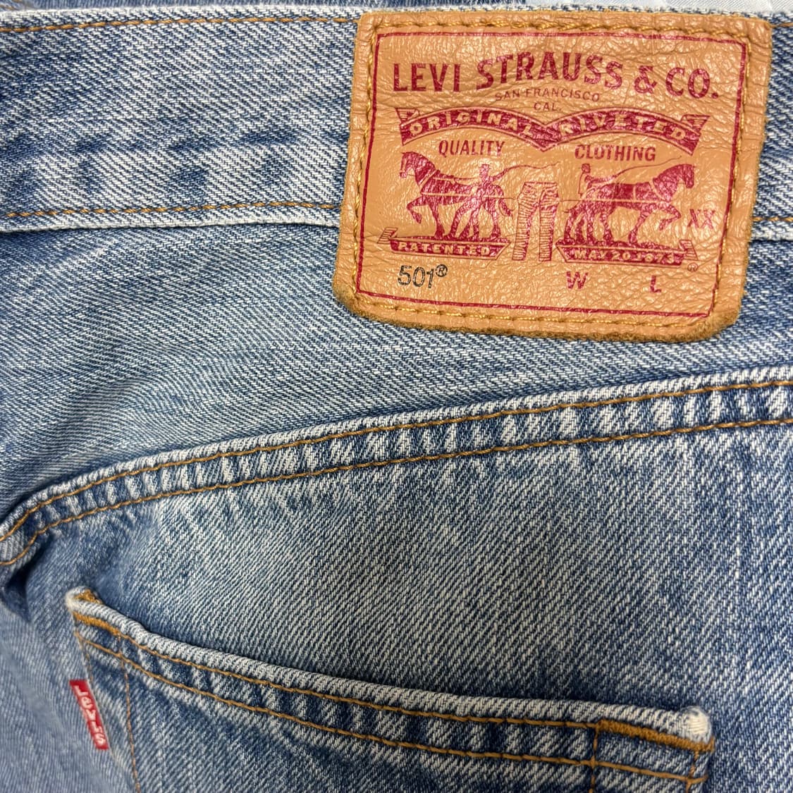 리바이스(Levi's) 501 커스텀 패치워크 디스트로이드 데님 상품이미지4