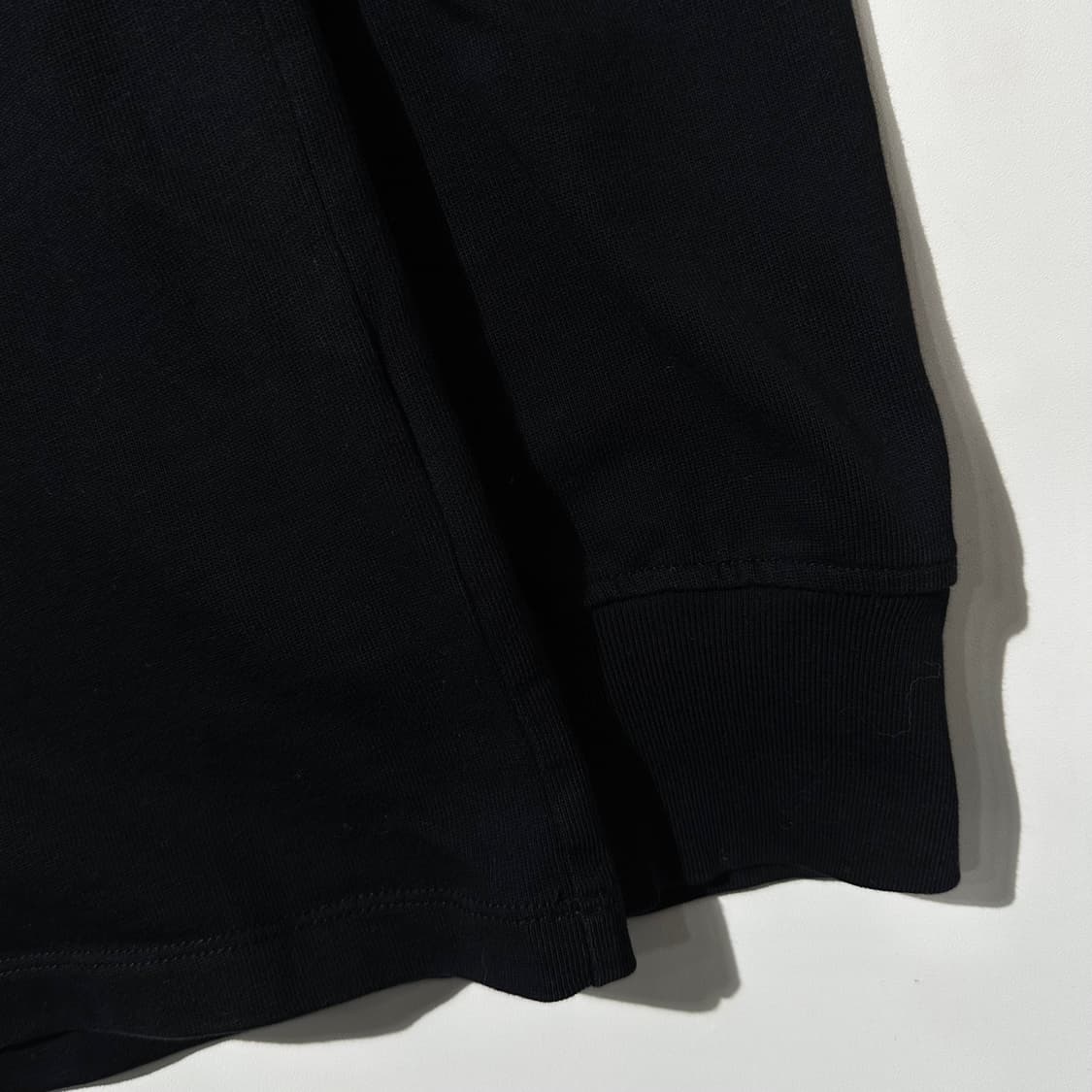 (매장판) AMI 아미 10 꼬르소 꼬모 롱슬리브 티셔츠 블랙 상품이미지7