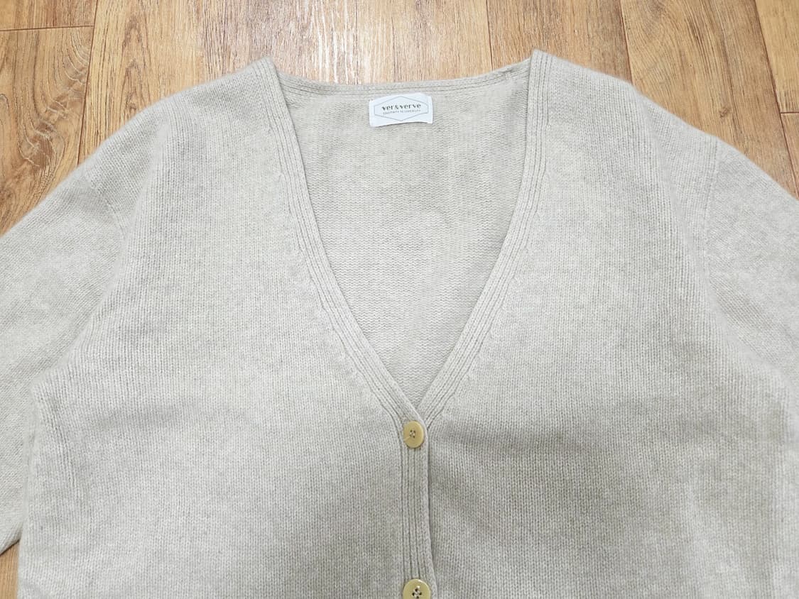 버앤버브(VER&VERVE) 라떼 니트가디건 프리사이즈 상품이미지4