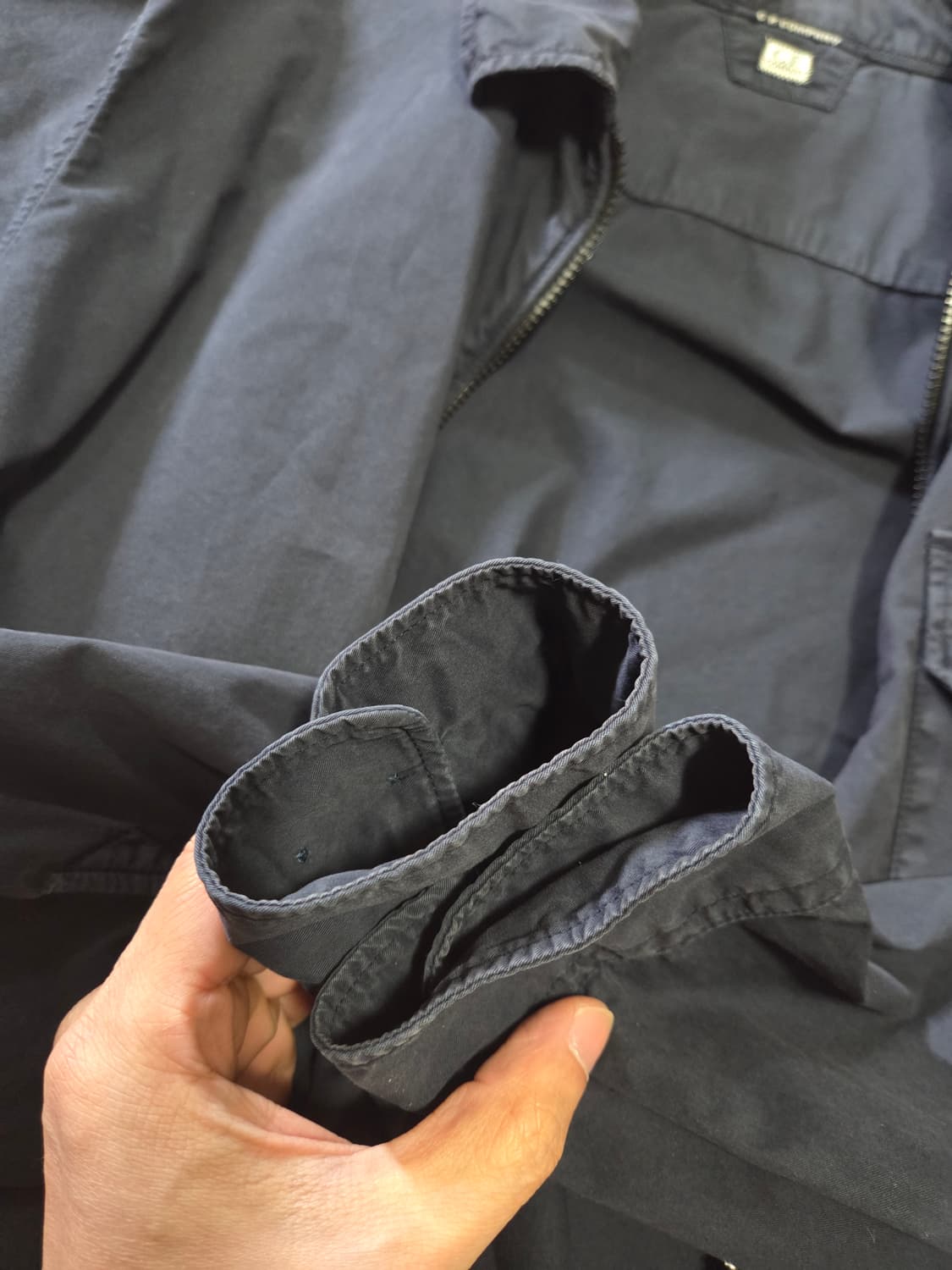 [정품] C.P. 컴퍼니가먼트다잉 오버셔츠 네이비 상품이미지9