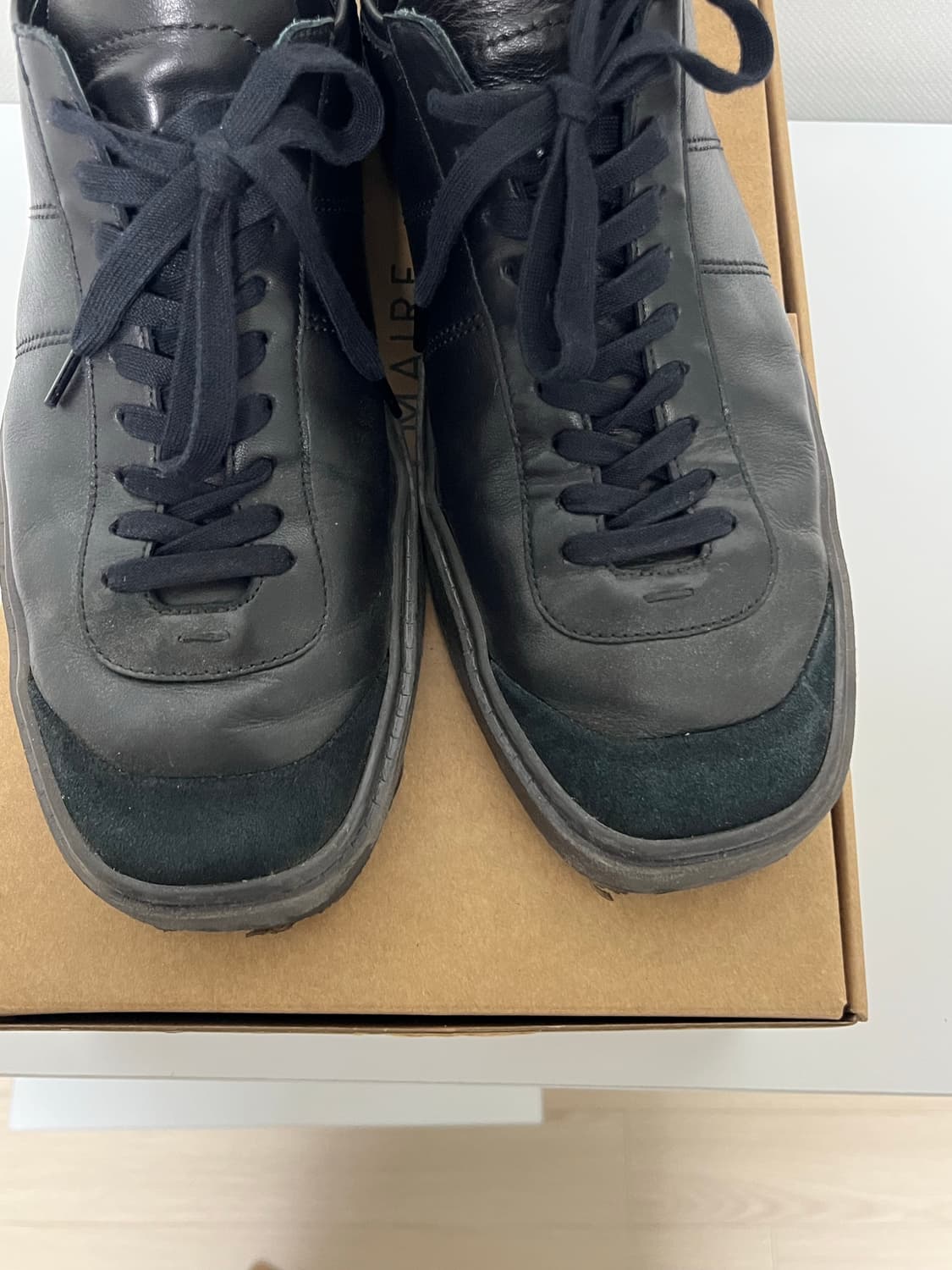 르메르 리놀륨 레이스업 스니커즈 43 상품이미지6