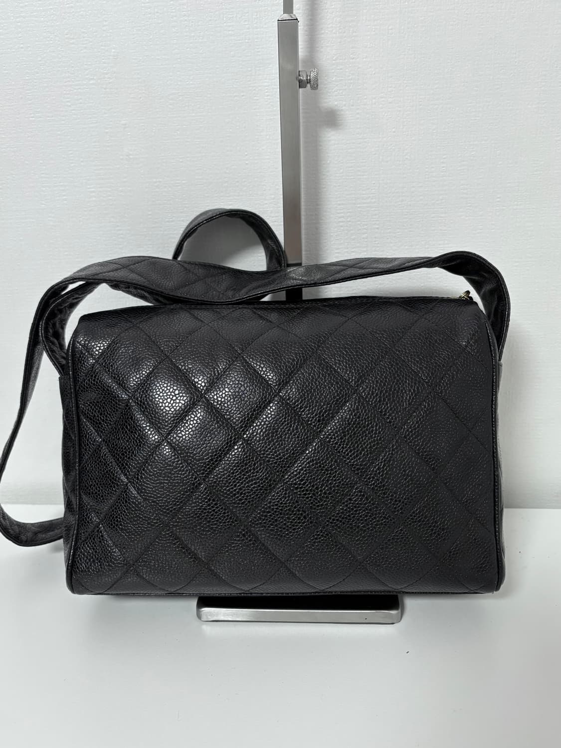 샤넬 캐비어 빈티지 크로스백 상품이미지4