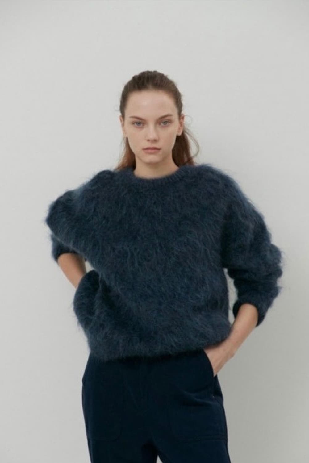 시엔느 쉐비 모헤어 니트 팝니다. 상품이미지1