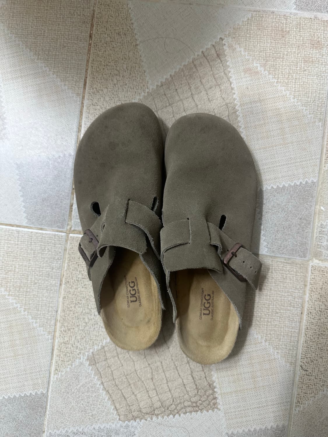 호주 어그 올리브 41사이즈 상품이미지1