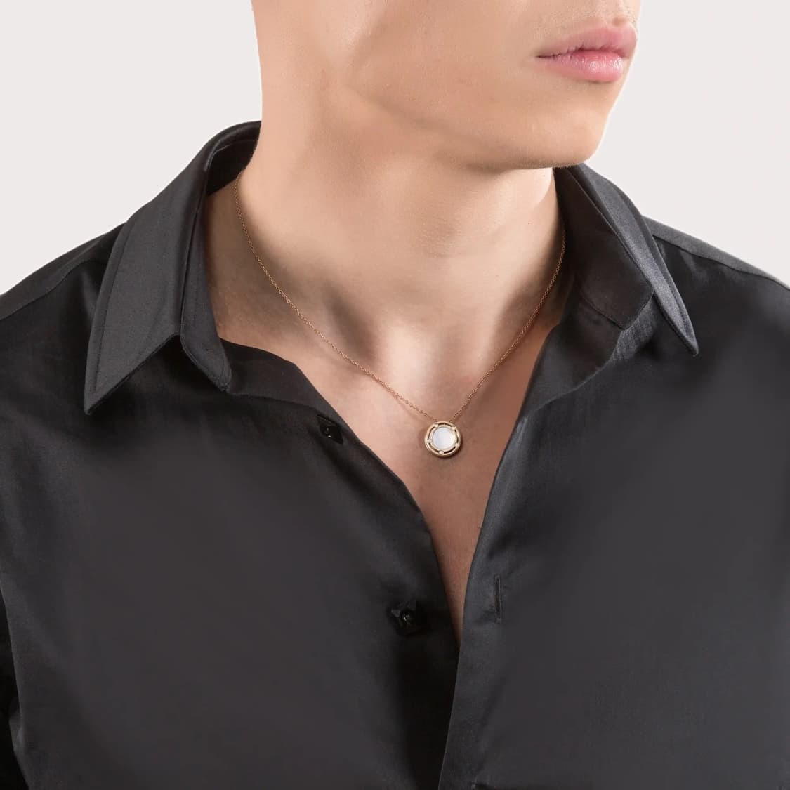 다미아니 디사이드 18K 핑크골드 천연다이아 자개 남녀공용 펜던트 목걸이 상품이미지8