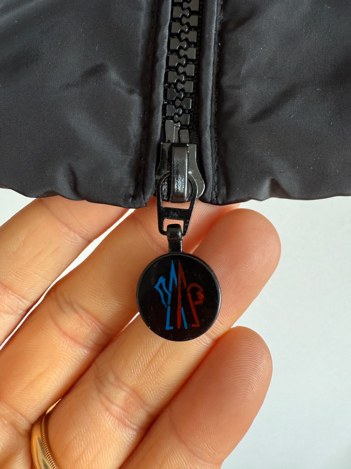 몽클레어(MONCLER) 패딩 베스트(Romania) 상품이미지6