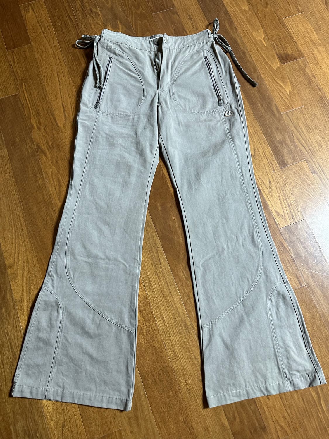 코이세이오 패널드 부츠컷 카키 상품이미지1