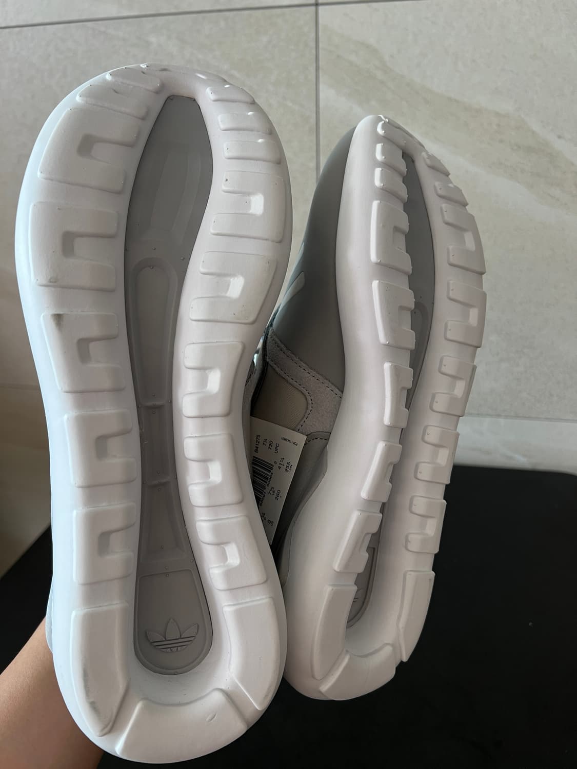 [260mm] [새제품] ☁️구름 위를 걷는 편안함! 아디다스 튜블러 러 상품이미지7