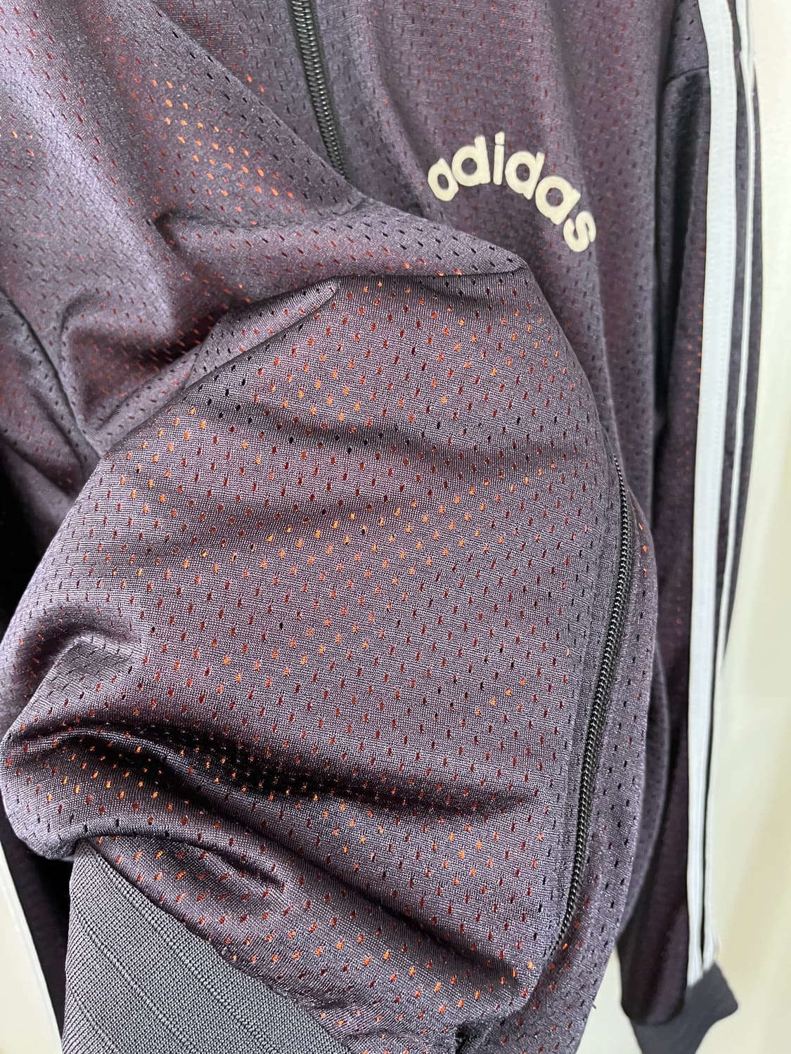 adidas  상품이미지3