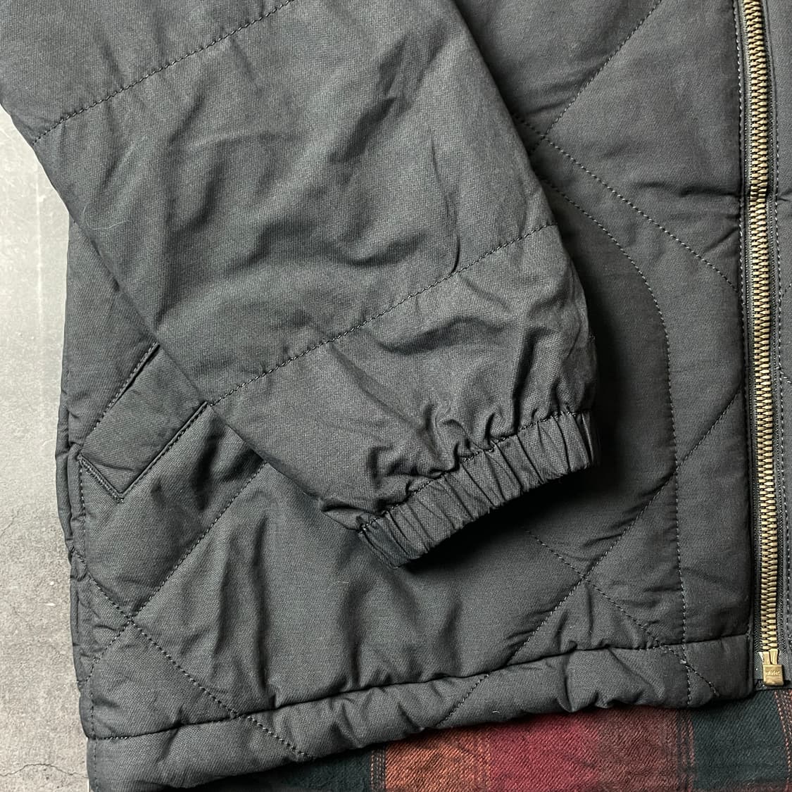 COLUMBIA 컬럼비아 빈티지 블랙 플란넬 후드패딩 A00465 상품이미지4