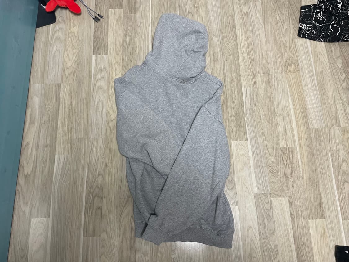 더뮤지엄비지터 후드티 상품이미지2