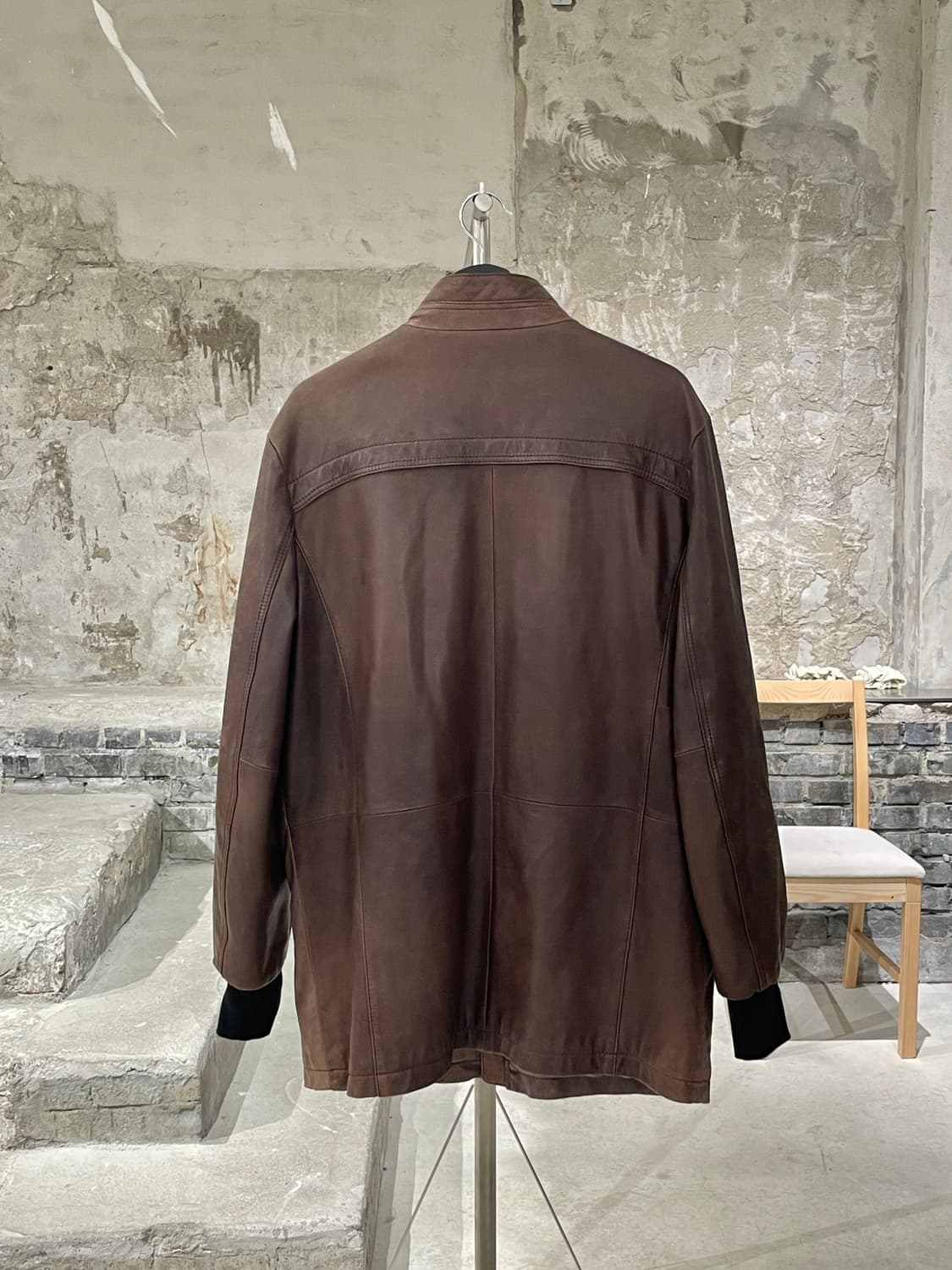 지방시 맨 브라운 쉽 레더 롱 자켓 상품이미지6