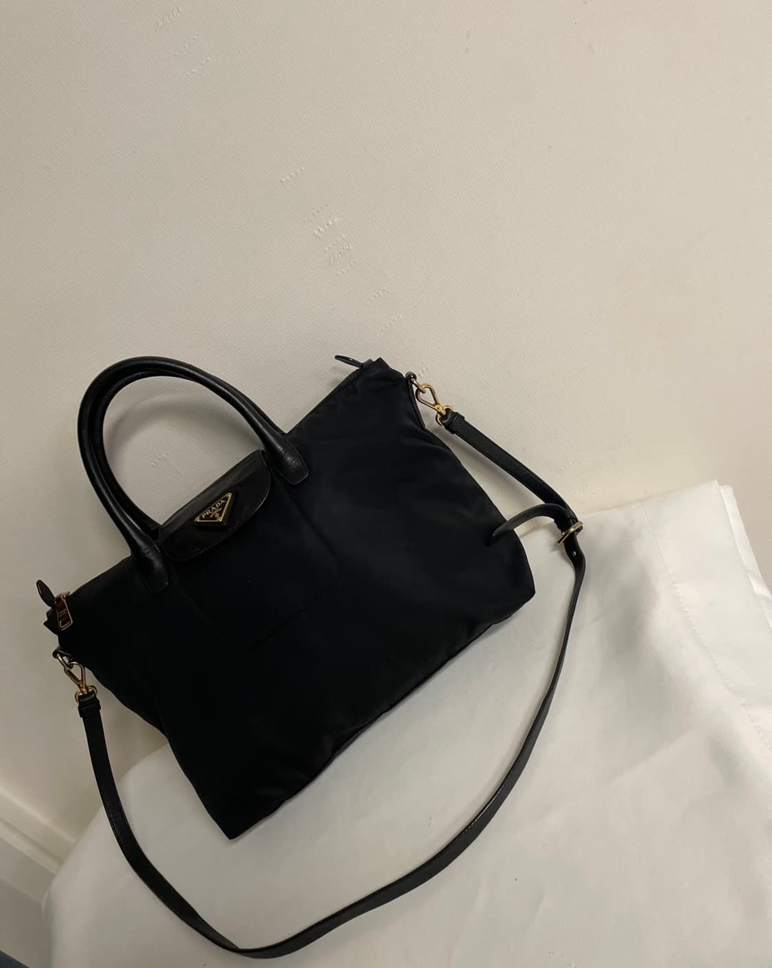 (정품)프라다 블랙 토트백 겸 크로스백 상품이미지1