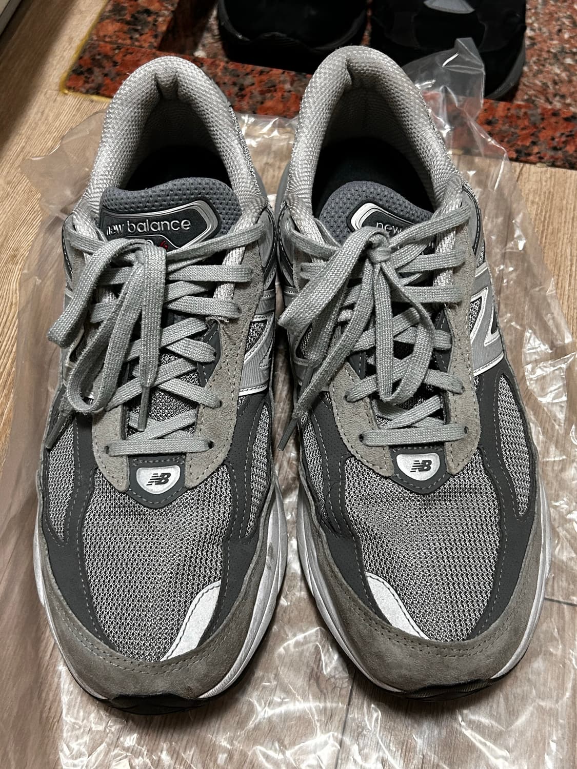 뉴발란스 990v6 그레이 295 2E 상품이미지1