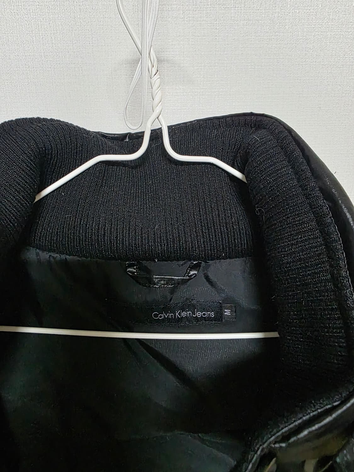 캐빈클라인 다운 패딩 상품이미지3