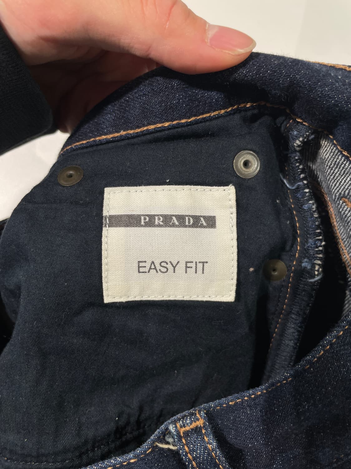 프라다 진청 이지 핏 버튼 플라이 데님 팬츠 상품이미지9