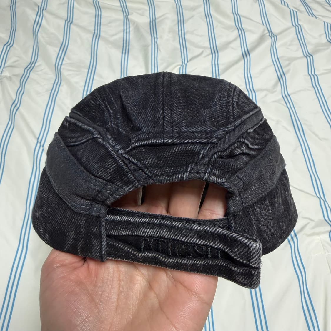 어티슈 립 캡 블랙 상품이미지3