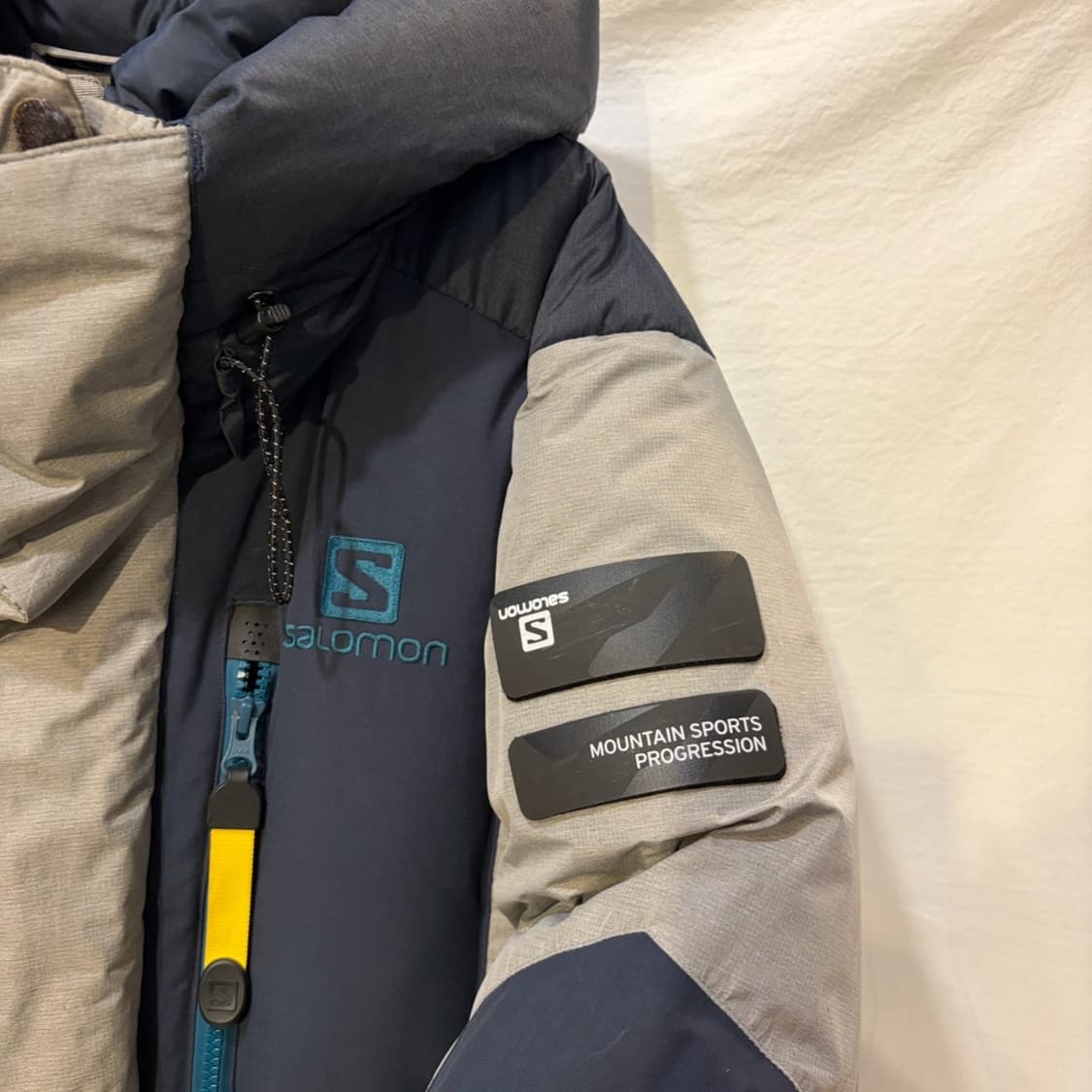 살로몬 알레스카 해비 다운 패딩 점퍼 상품이미지4