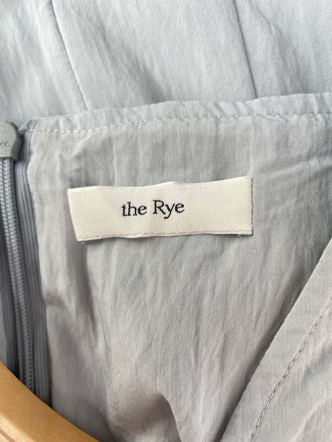 더라이(the Rye) 스퀘어넥 핀턱 슬리브리스 롱 원피스 상품이미지7