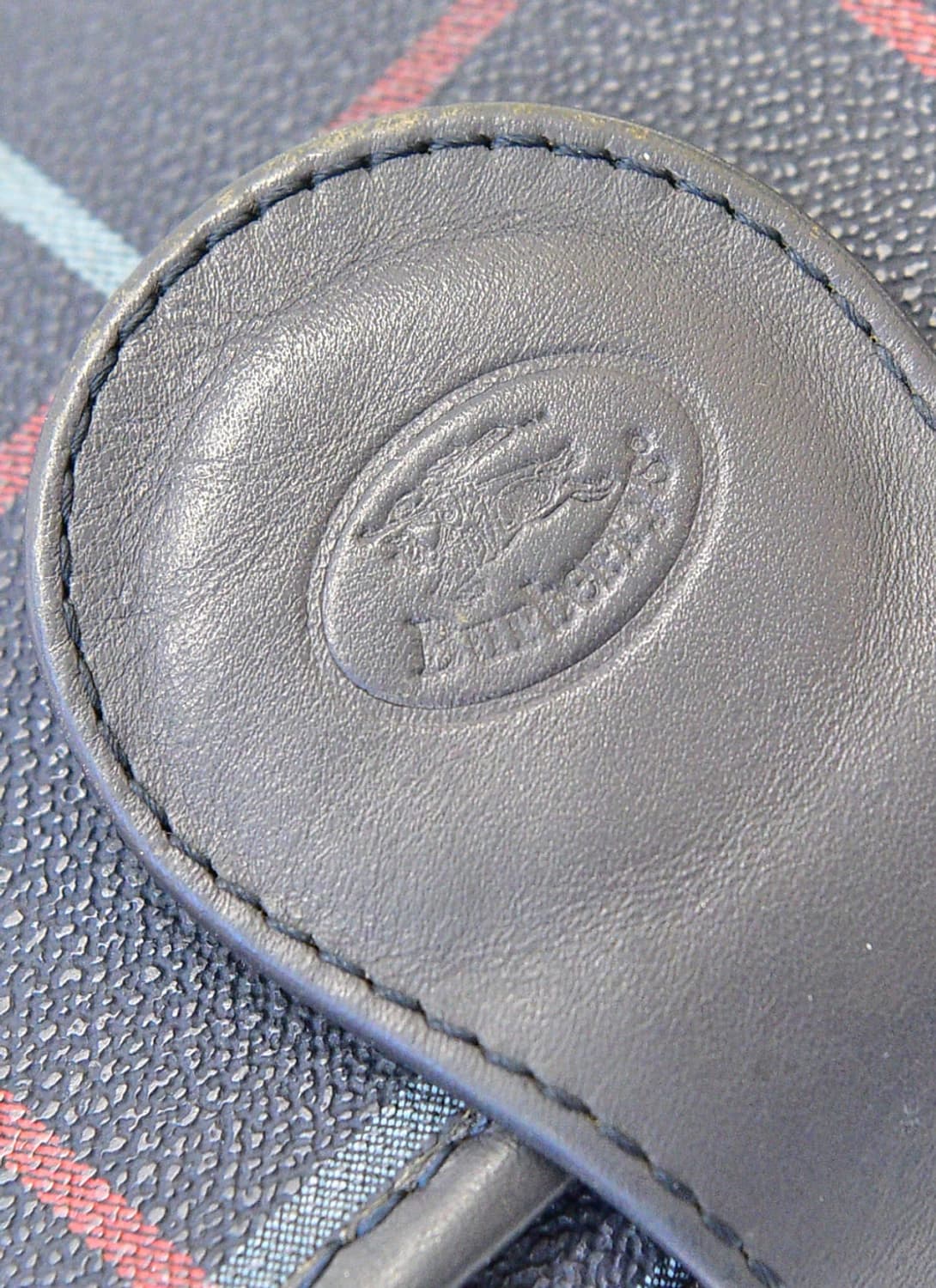 버버리 시그니처 네이비 체크 크로스백(정품) 상품이미지6