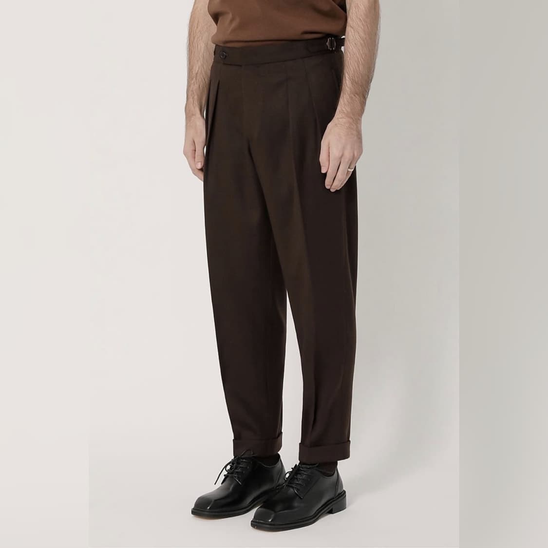 퍼렌 2플리츠 크롭 트라우저 울 슬랙스 팬츠 투턱 다크 브라운 상품이미지2