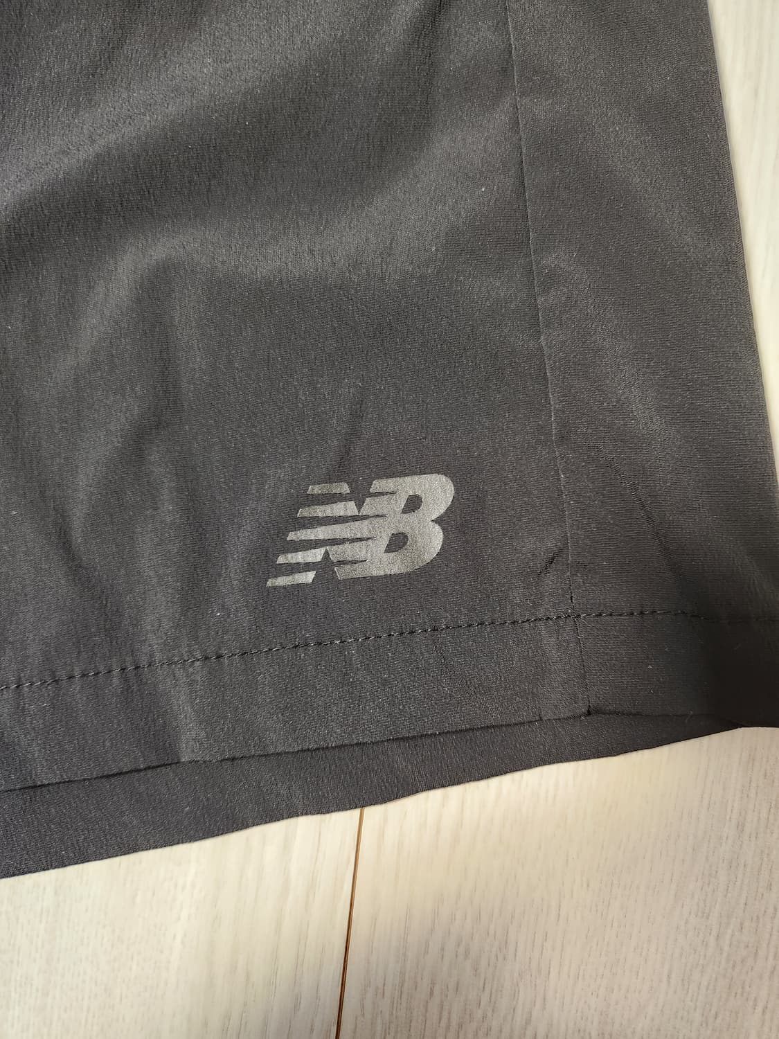 새상품급)뉴발란스 NBNVE32623 / UNI 프로즌 4.5부 카고 숏 상품이미지5