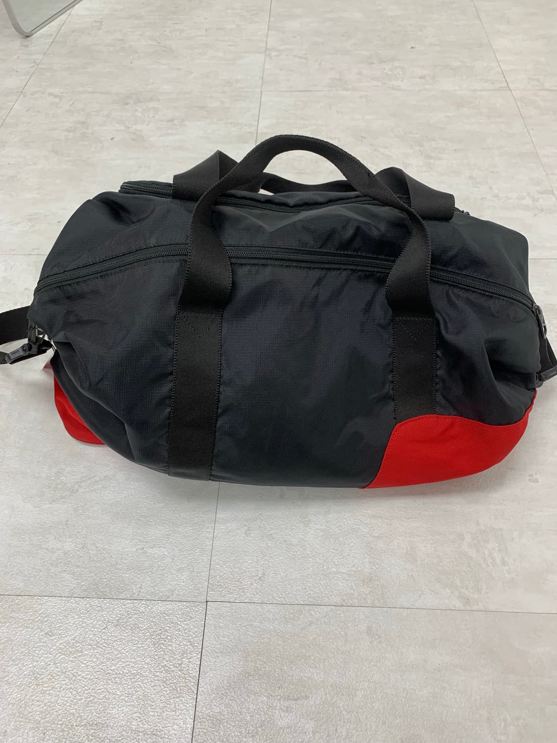 아디다스 나일론 레드 더플백 상품이미지2