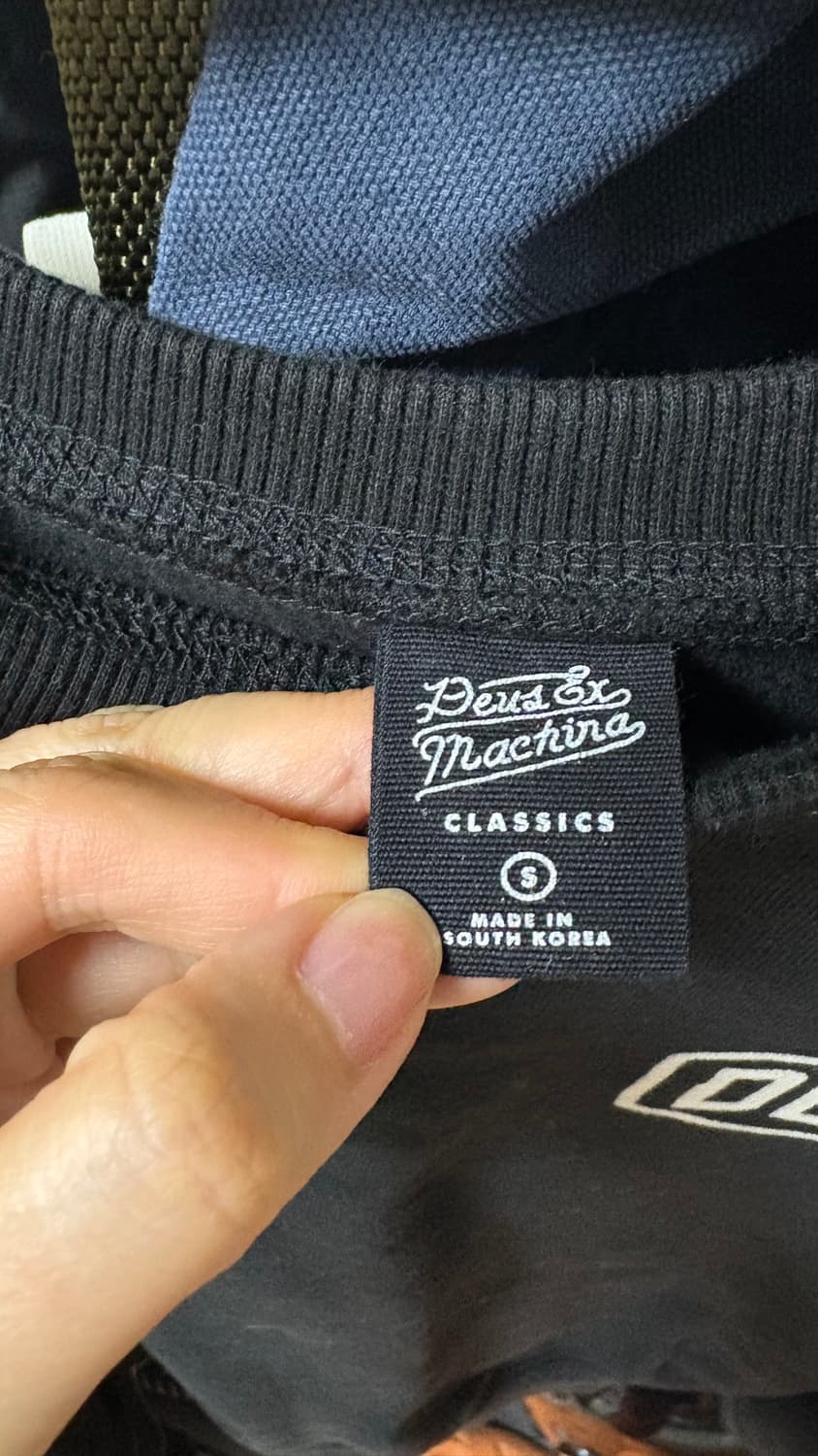 데우스 서울 기모 맨투맨 S 상품이미지3