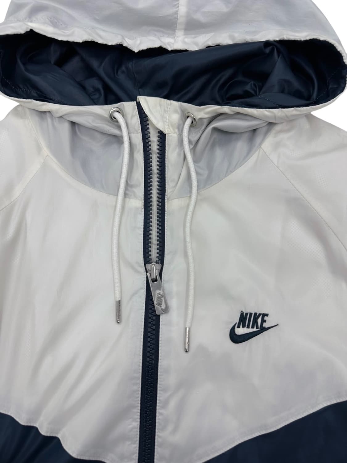 나이키 바람막이 화이트&네이비 (L) 상품이미지3