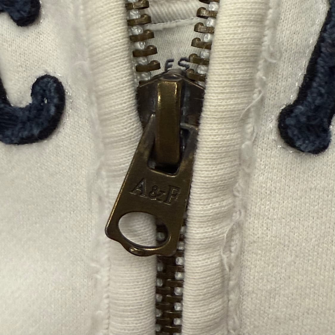 아베크롬비 화이트 그레이 후드집업 상품이미지7