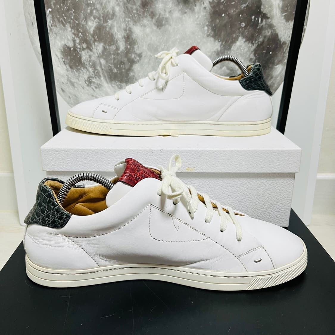 정품 9) 펜디 버그 아이 매치 스니커즈 280~285 상품이미지2