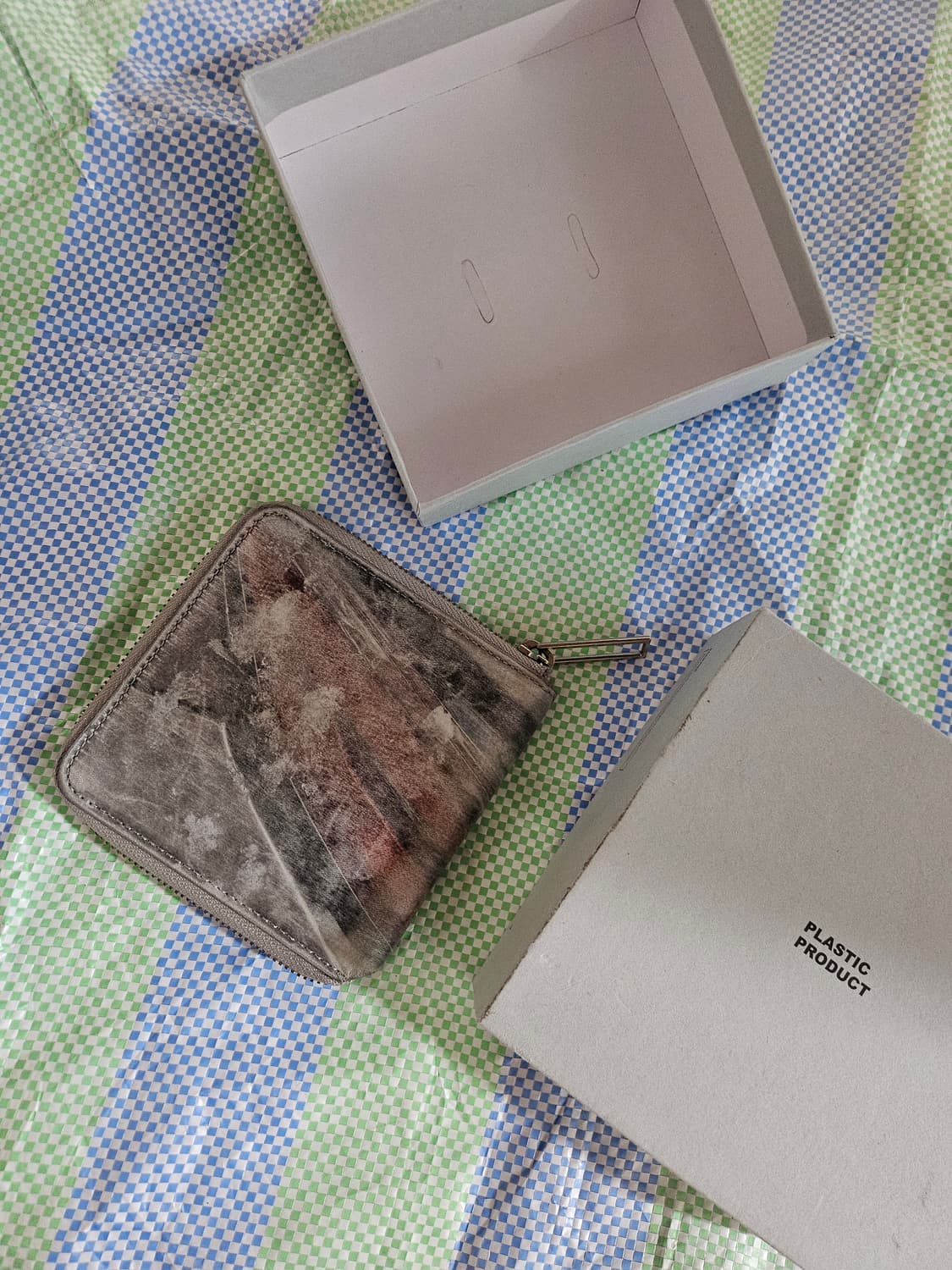 플라스틱 프로덕트 남여공용 지갑 상품이미지1