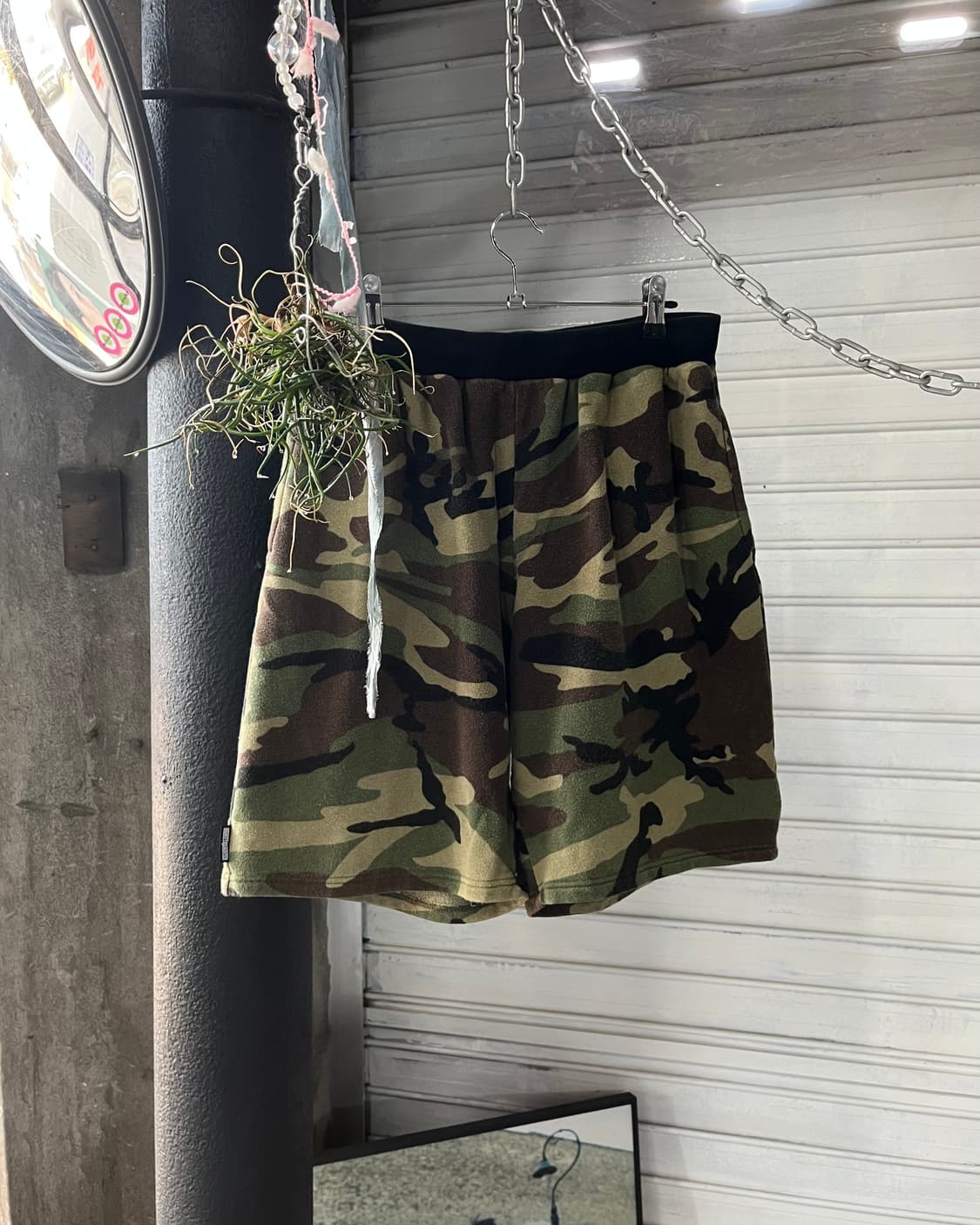Bounty Hunter camo shorts 상품이미지1