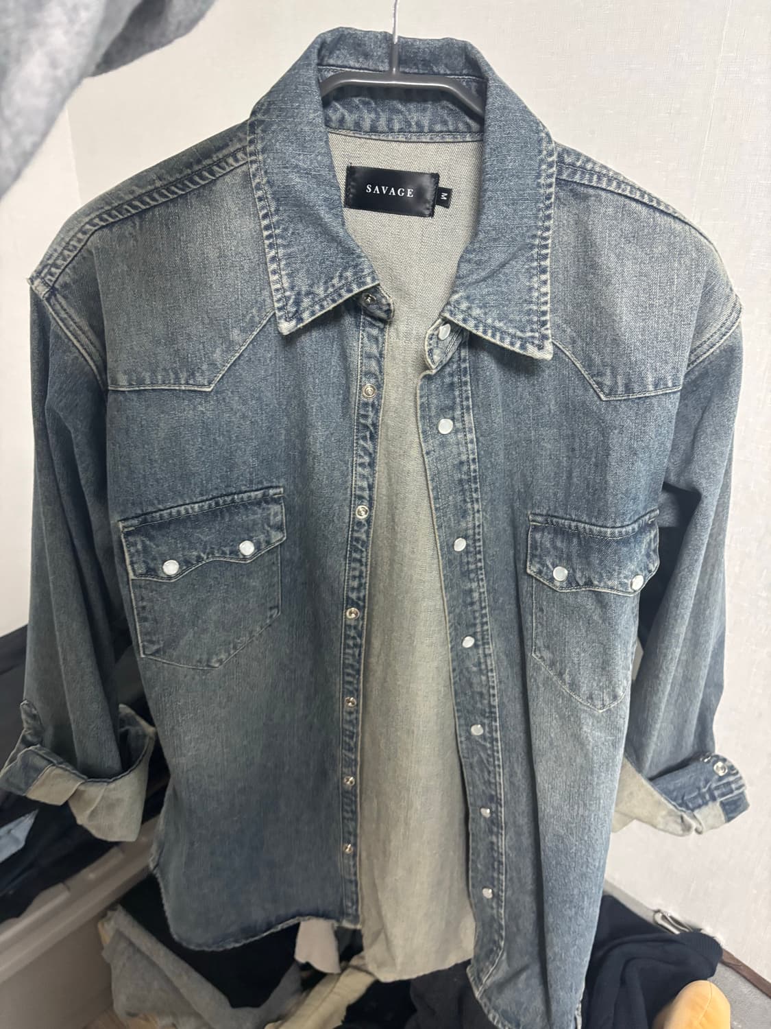 (박0검 착용) 세비지 웨스턴 데님 셔츠 블루 m 상품이미지2