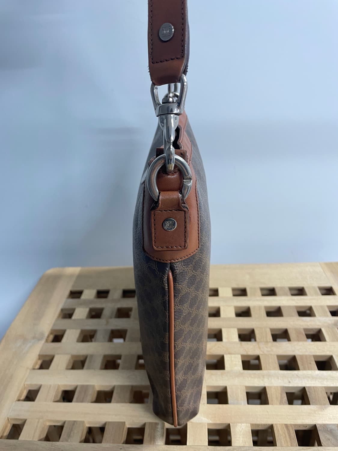 셀린느 마카담 크로스백 상품이미지5