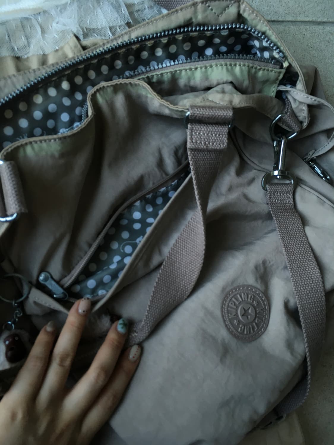 Kipling beige cross bag 상품이미지6