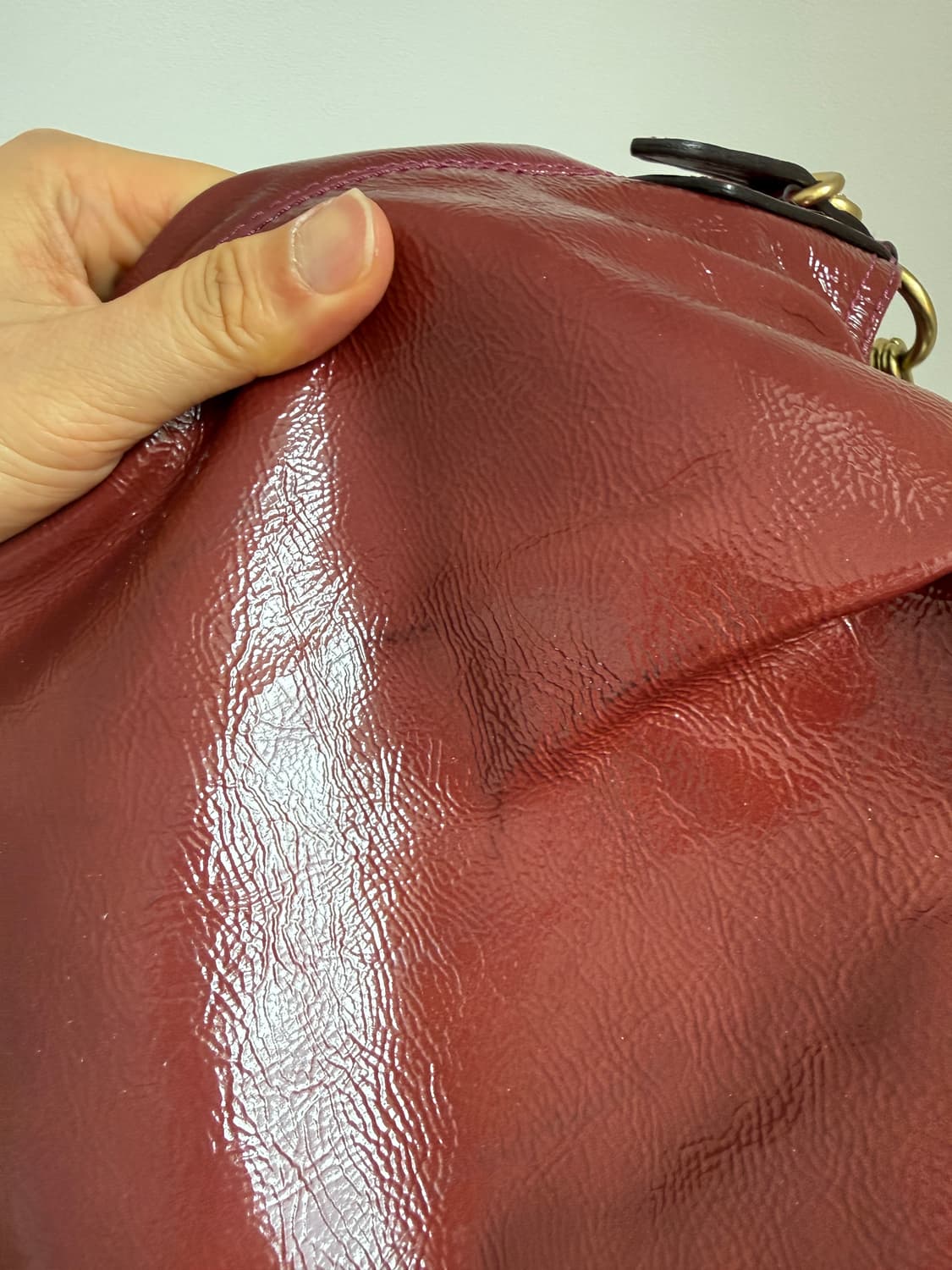 코치(COACH) 에나멜 레더 숄더백 상품이미지9