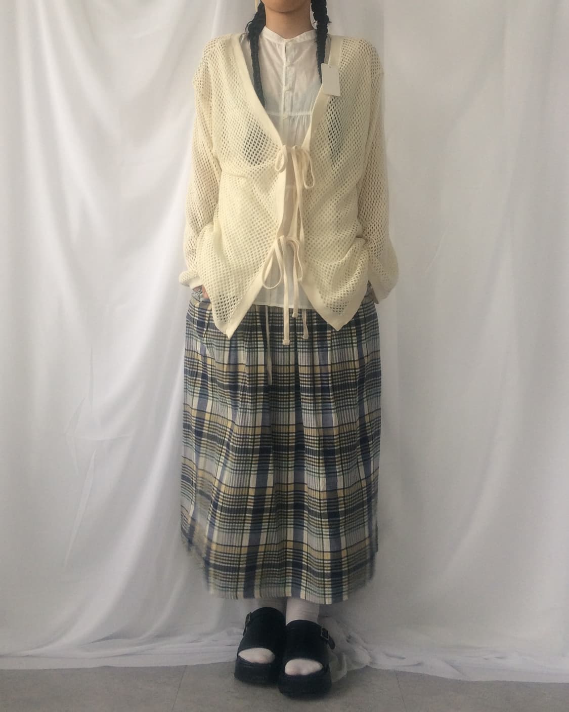 Tied punching knit cardigan 상품이미지1