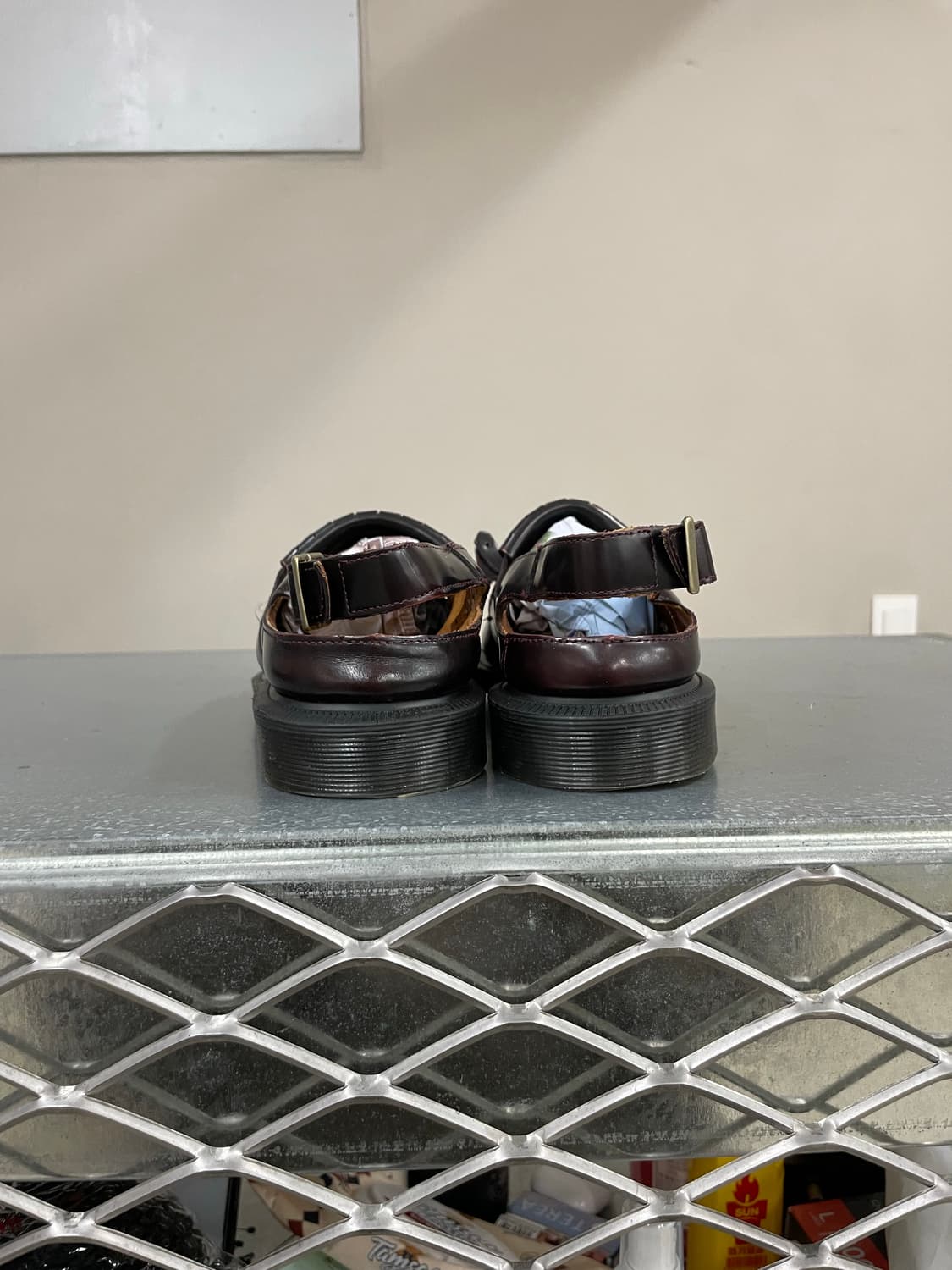 닥터마틴 발렌타인 버건디 샌들 로퍼 230 (gr-4210) 상품이미지3