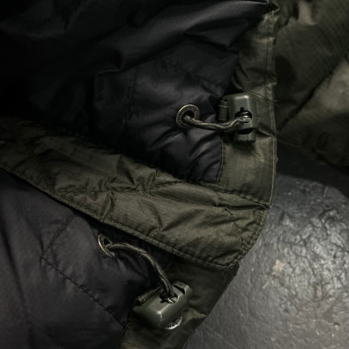 100 몽벨 패딩 상품이미지5