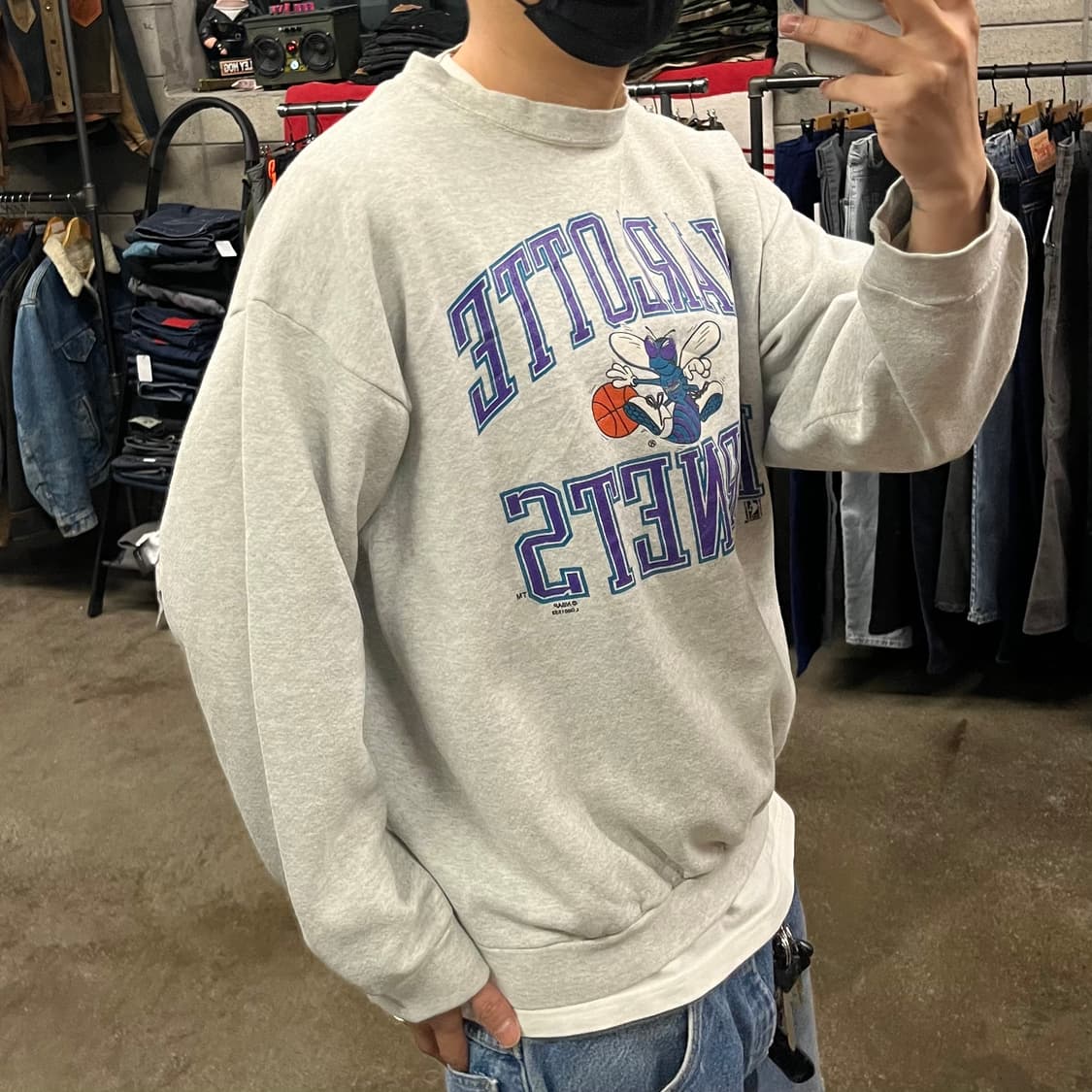 90s NBA 샬럿호네츠 스웻셔츠 (105) 상품이미지7